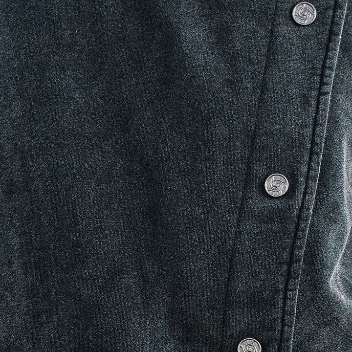 Tobari Jacket (Stone), close-up: stonewash