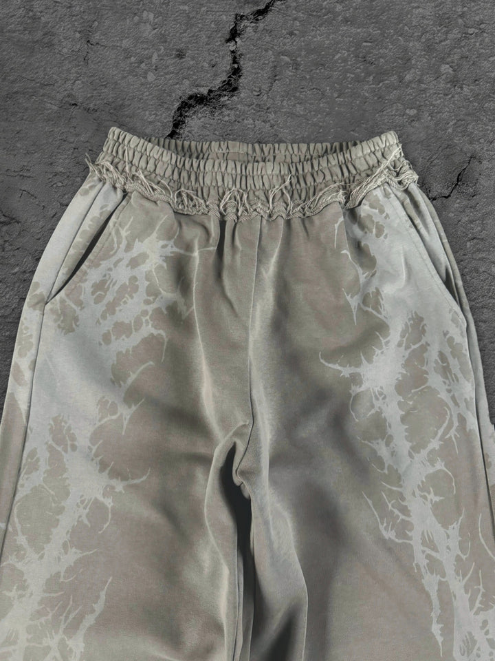 venom sweats tan