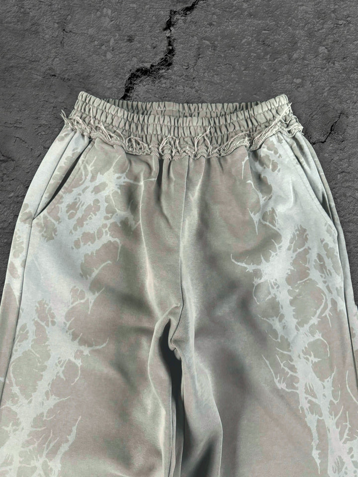 venom sweats tan